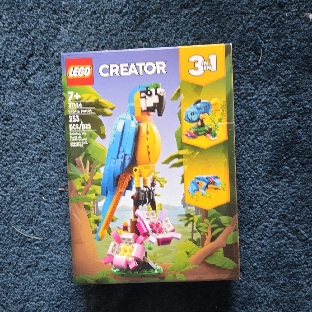 NMT Lege Set 31136# Exotic Parrot, Creator 3 In 1